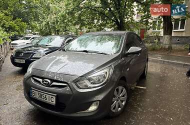 Седан Hyundai Accent 2012 в Харкові