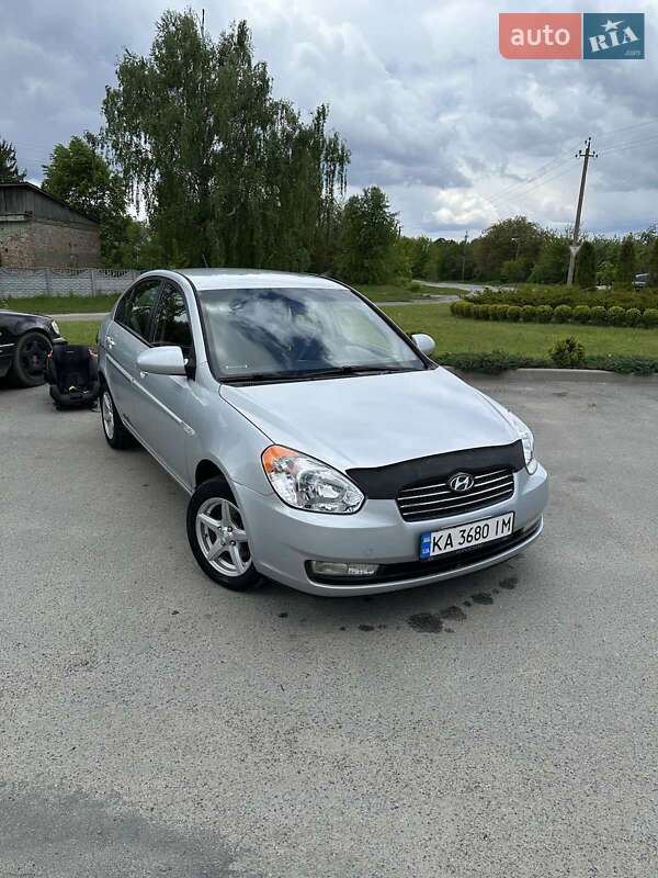 Hyundai Accent 2008