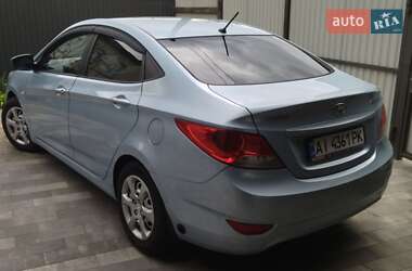 Седан Hyundai Accent 2011 в 