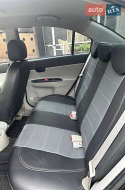 Седан Hyundai Accent 2008 в 