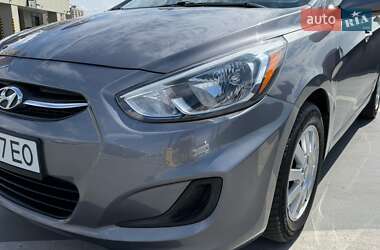 Седан Hyundai Accent 2014 в 