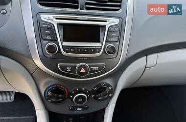 Седан Hyundai Accent 2014 в 