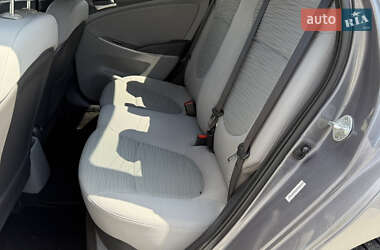 Седан Hyundai Accent 2014 в 