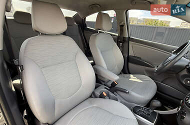 Седан Hyundai Accent 2014 в 