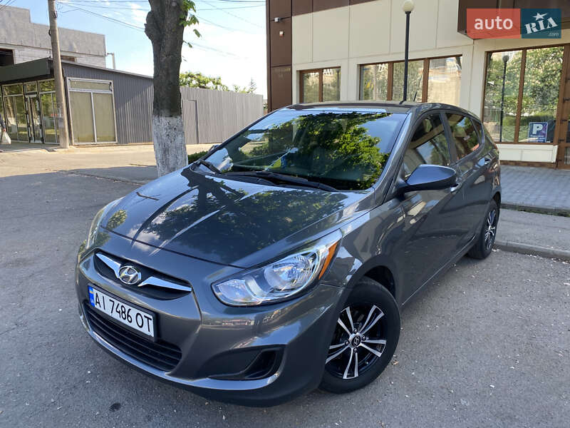 Hyundai Accent 2012