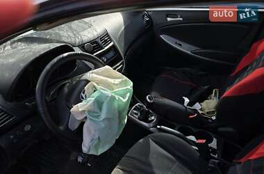 Седан Hyundai Accent 2011 в 