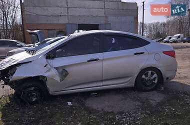 Седан Hyundai Accent 2011 в 