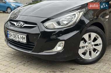 Седан Hyundai Accent 2012 в 