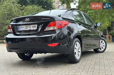 Седан Hyundai Accent 2012 в 