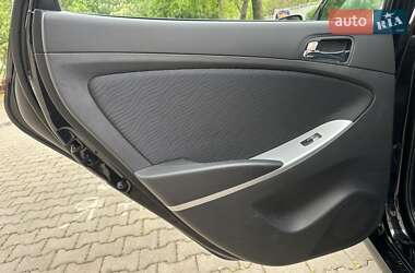 Седан Hyundai Accent 2012 в 