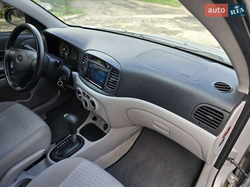 Седан Hyundai Accent 2008 в Запоріжжі