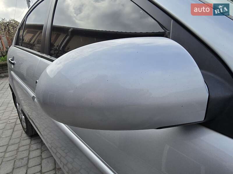 Седан Hyundai Accent 2008 в Запоріжжі
