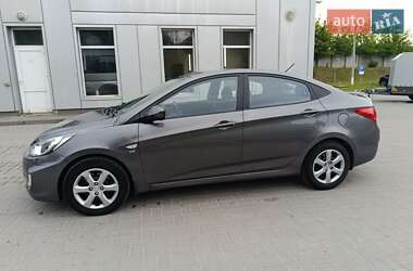 Седан Hyundai Accent 2011 в 