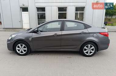 Седан Hyundai Accent 2011 в 