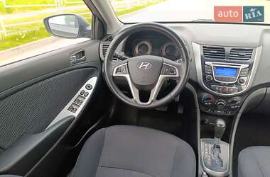 Седан Hyundai Accent 2011 в 