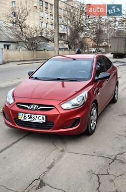 Седан Hyundai Accent 2013 в Вінниці