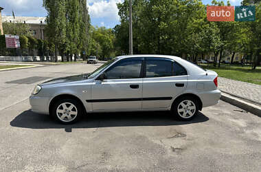 Лифтбек Hyundai Accent 2005 в 