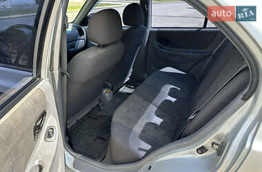 Лифтбек Hyundai Accent 2005 в 