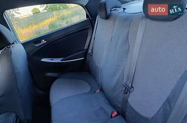 Седан Hyundai Accent 2011 в 