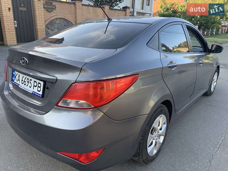 Седан Hyundai Accent 2016 в Киеве
