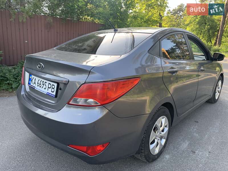Седан Hyundai Accent 2016 в Киеве