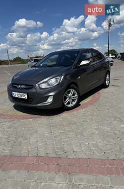 Седан Hyundai Accent 2011 в Харькове
