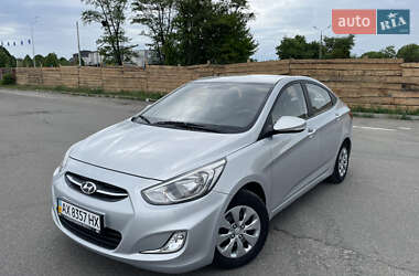 Седан Hyundai Accent 2016 в Киеве