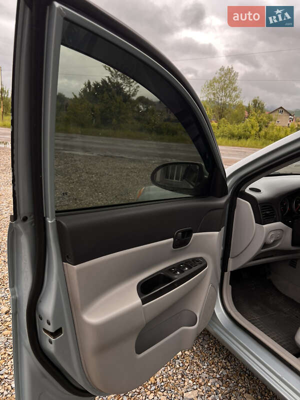 Седан Hyundai Accent 2008 в Надворной