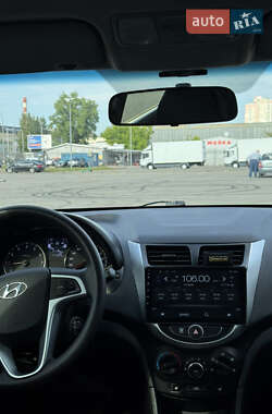 Седан Hyundai Accent 2016 в 