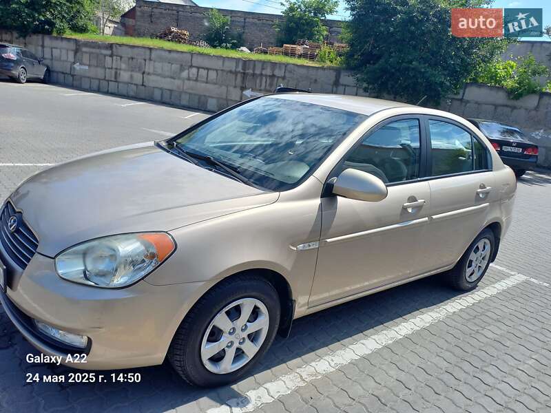 Седан Hyundai Accent 2009 в 