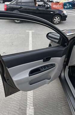 Седан Hyundai Accent 2008 в 