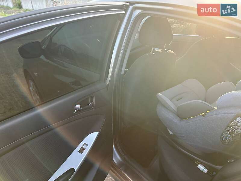 Седан Hyundai Accent 2011 в Києві