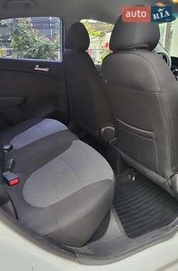 Седан Hyundai Accent 2012 в 