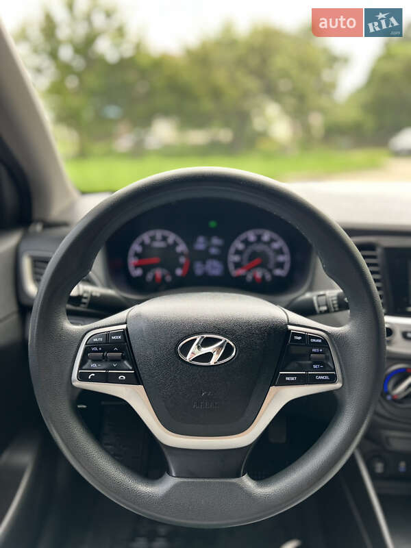 Седан Hyundai Accent 2017 в Києві