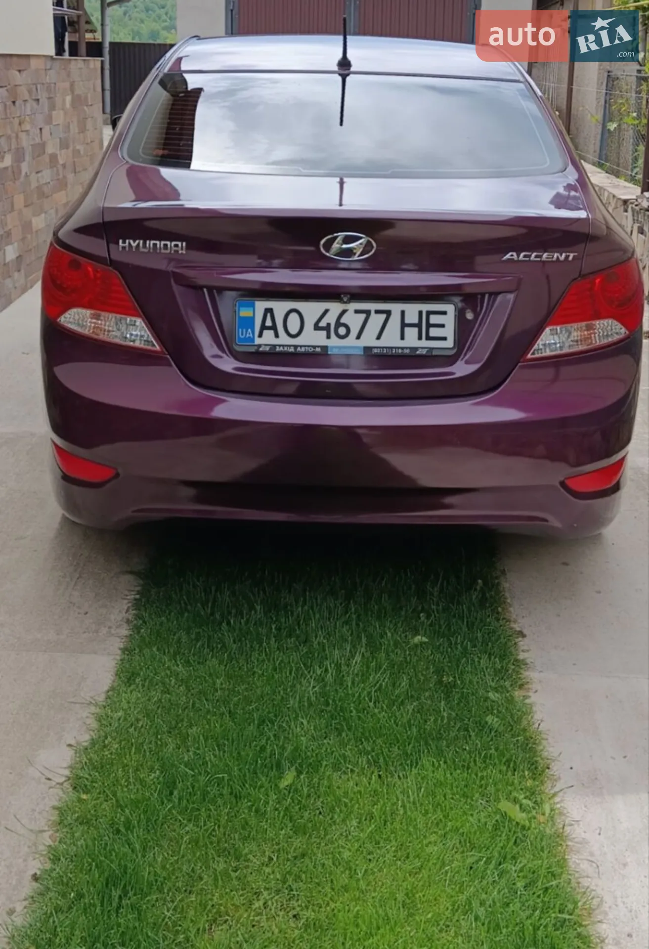2011 Hyundai Accent - мініатюра 4