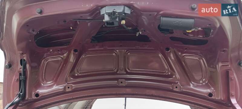 Седан Hyundai Accent 2011 в Ужгороді