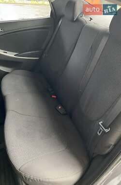 Седан Hyundai Accent 2011 в 