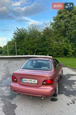 Седан Hyundai Accent 1995 в 