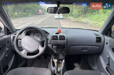 Ліфтбек Hyundai Accent 2000 в 
