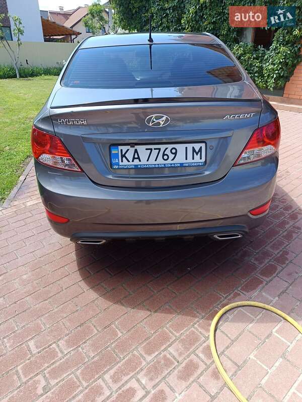 Седан Hyundai Accent 2013 в Броварах