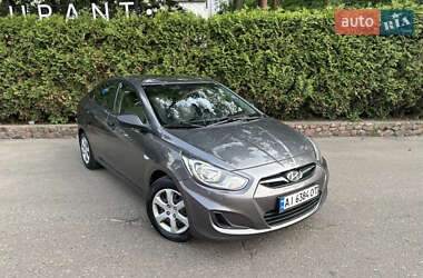 Седан Hyundai Accent 2013 в Киеве
