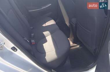 Седан Hyundai Accent 2012 в 