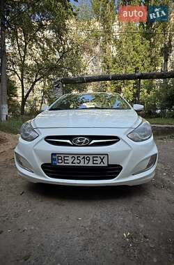 Седан Hyundai Accent 2011 в 