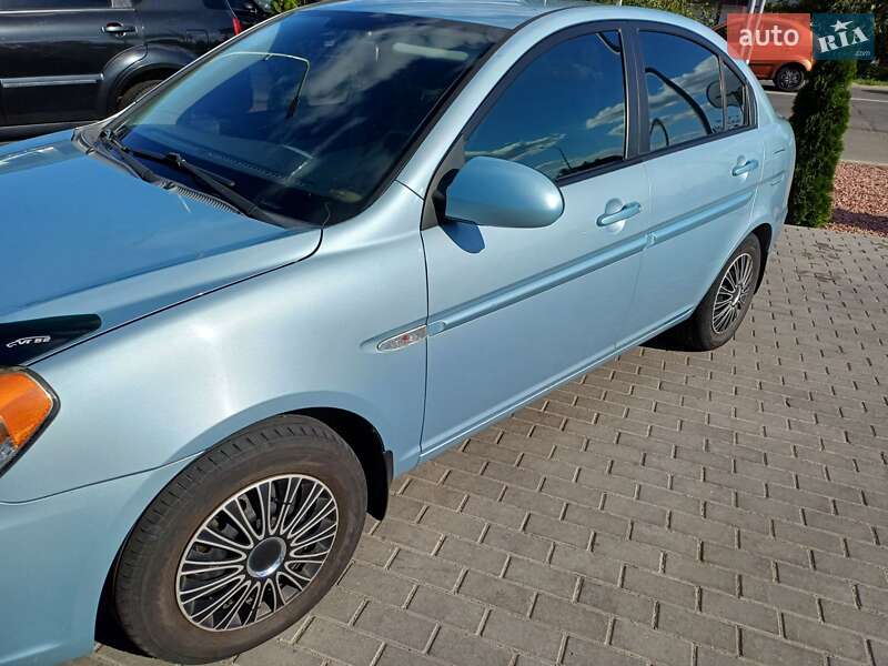 Седан Hyundai Accent 2008 в Києві
