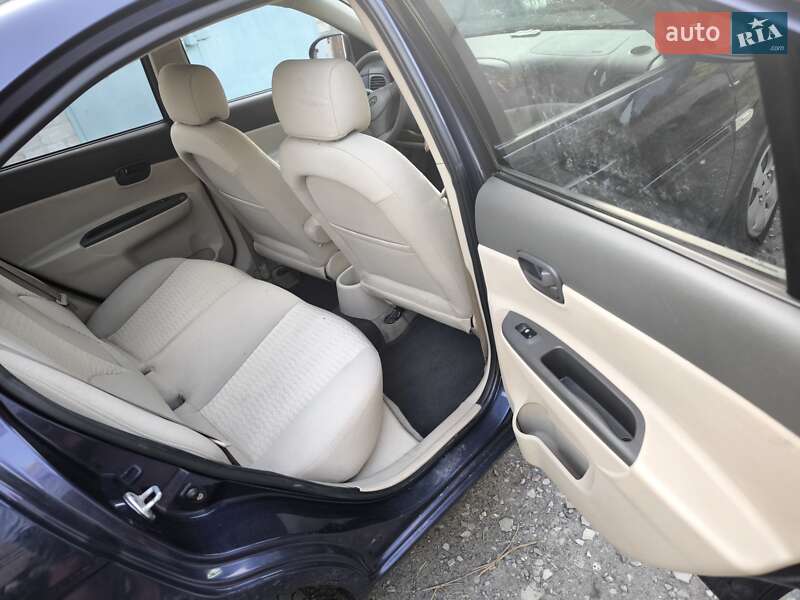 Седан Hyundai Accent 2008 в Дніпрі
