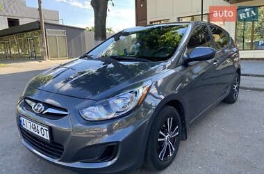 Хэтчбек Hyundai Accent 2012 в Первомайске