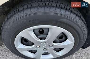 Седан Hyundai Accent 2011 в 