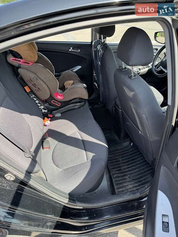 Седан Hyundai Accent 2011 в Николаеве фото 9 Седан Hyundai Accent 2011 в Николаеве