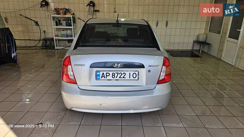Седан Hyundai Accent 2008 в 