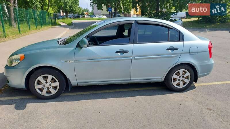 Седан Hyundai Accent 2007 в Чернігові